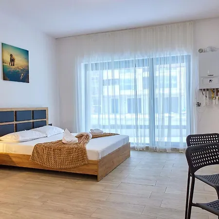 Apartment Casa Del Mar 3 *